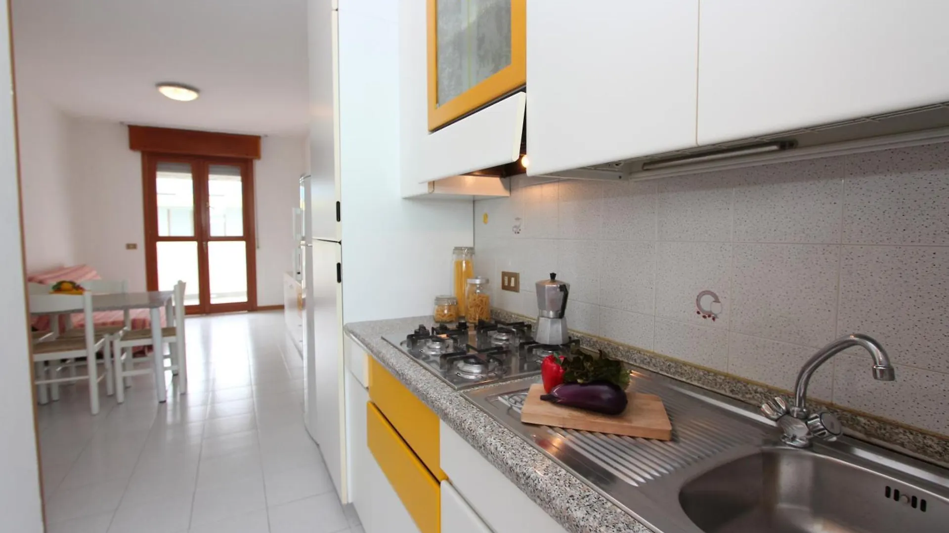 Enjoy Your Stay In Our Cozy Bright Flat Bibione 0*,