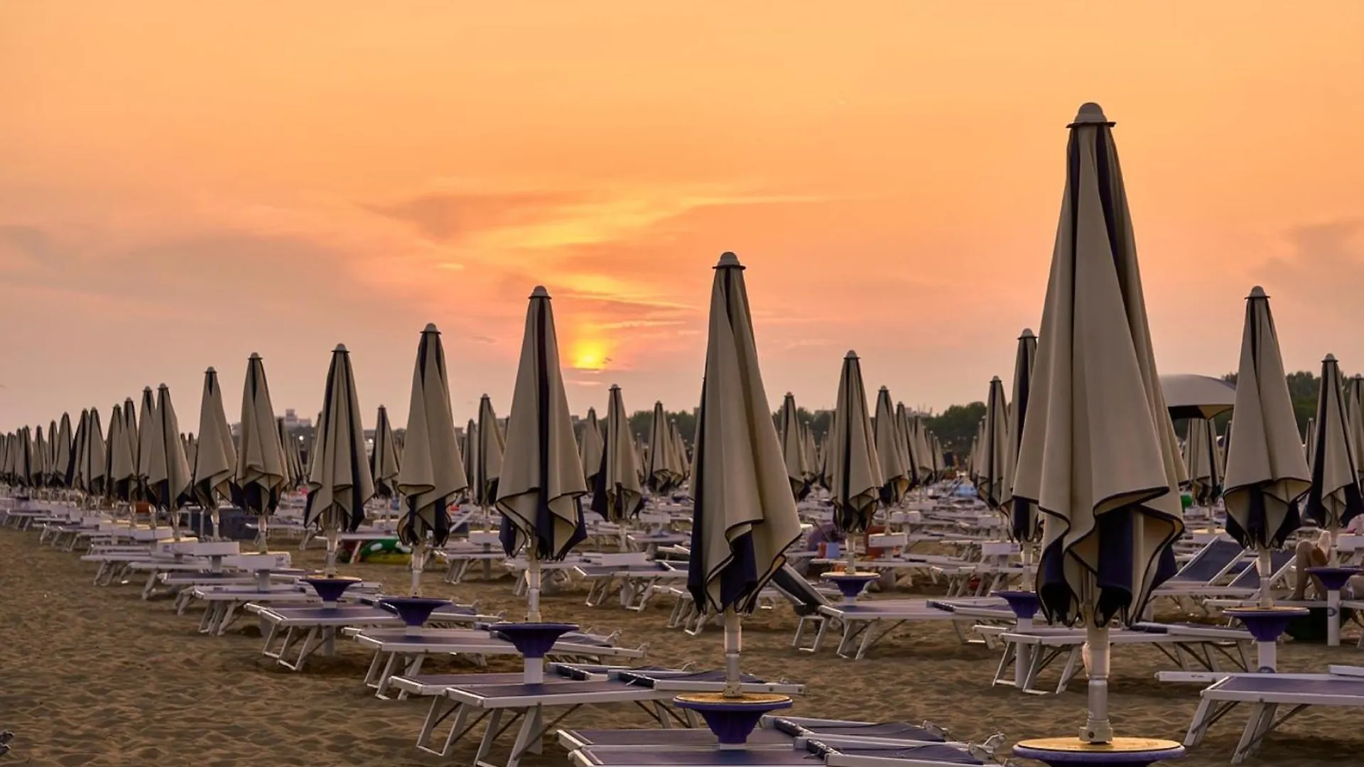 Enjoy Your Stay In Our Cozy Bright Flat Bibione Italy